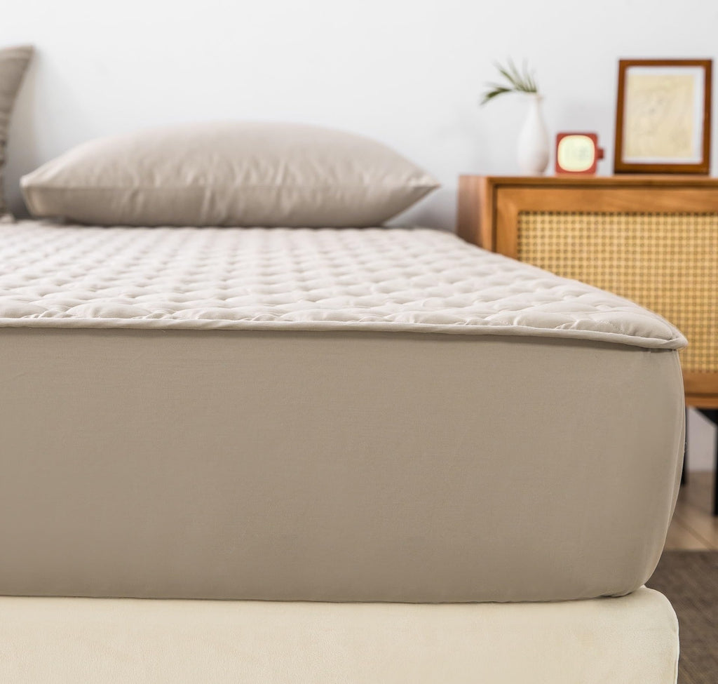 Thickened Soft Machine Washable Mattress Protector