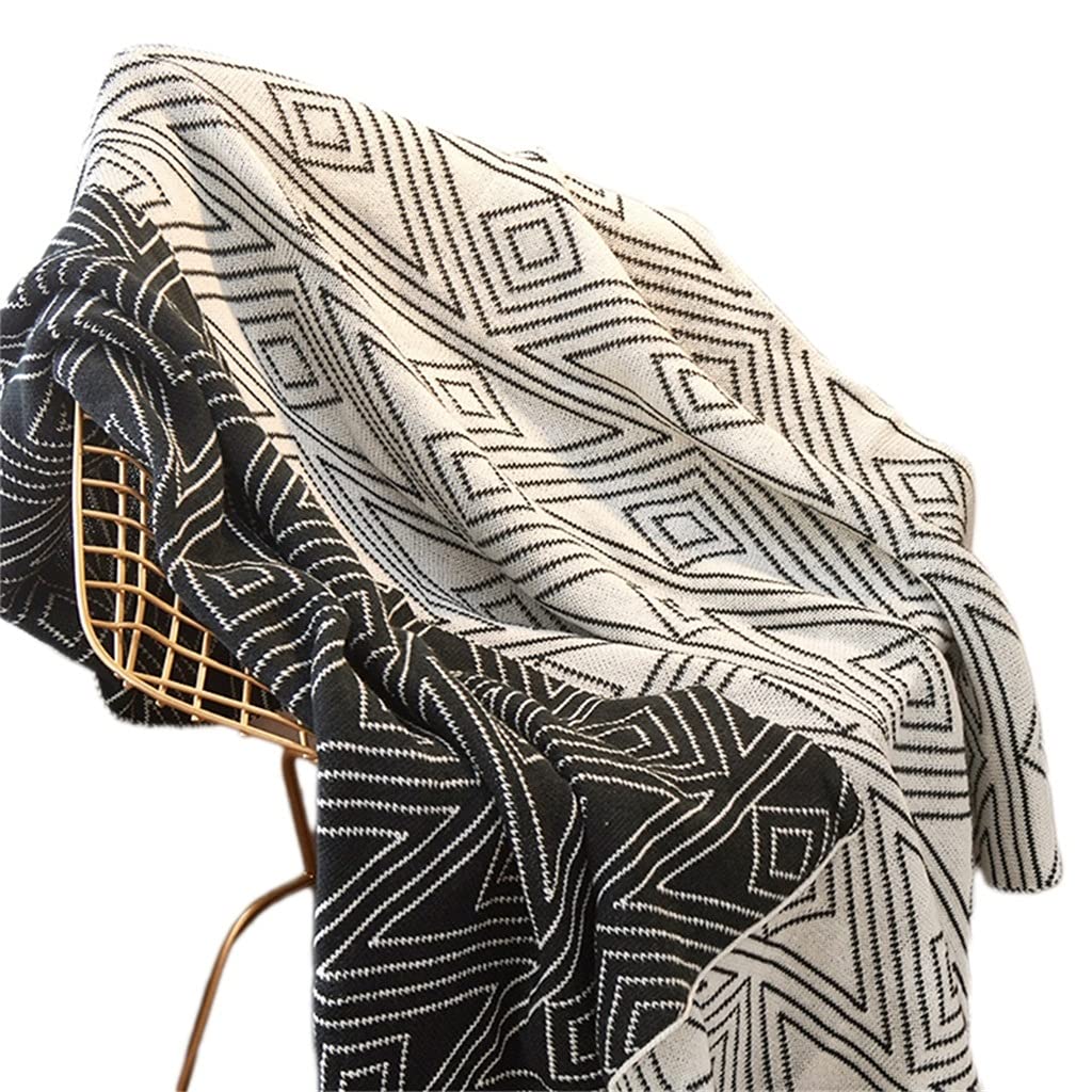 Double-Sided Jacquard Knit Throw Blanket, Black Gray White, 130 × 170 cm