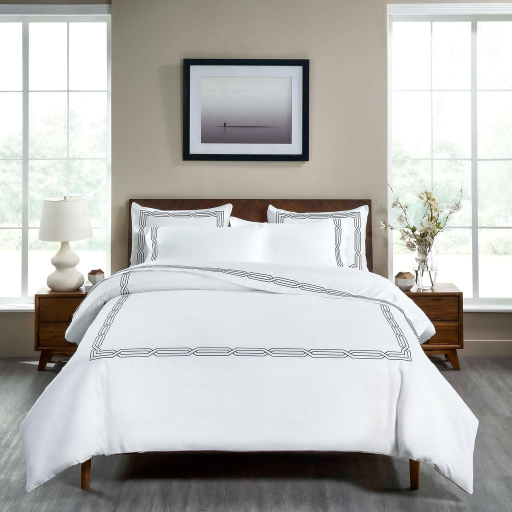 Cotton Blend Polka Dot Sheet Set, Deep Pocket, Sateen Weave