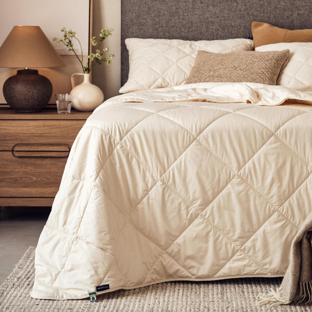 Organic Wool Down Alternative Comforter with Cotton Cover