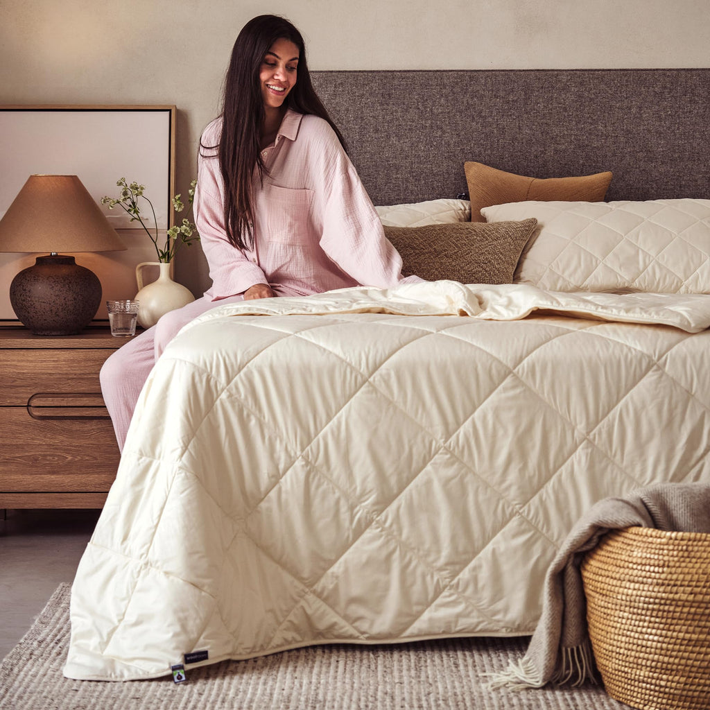 Organic Wool Down Alternative Comforter with Cotton Cover