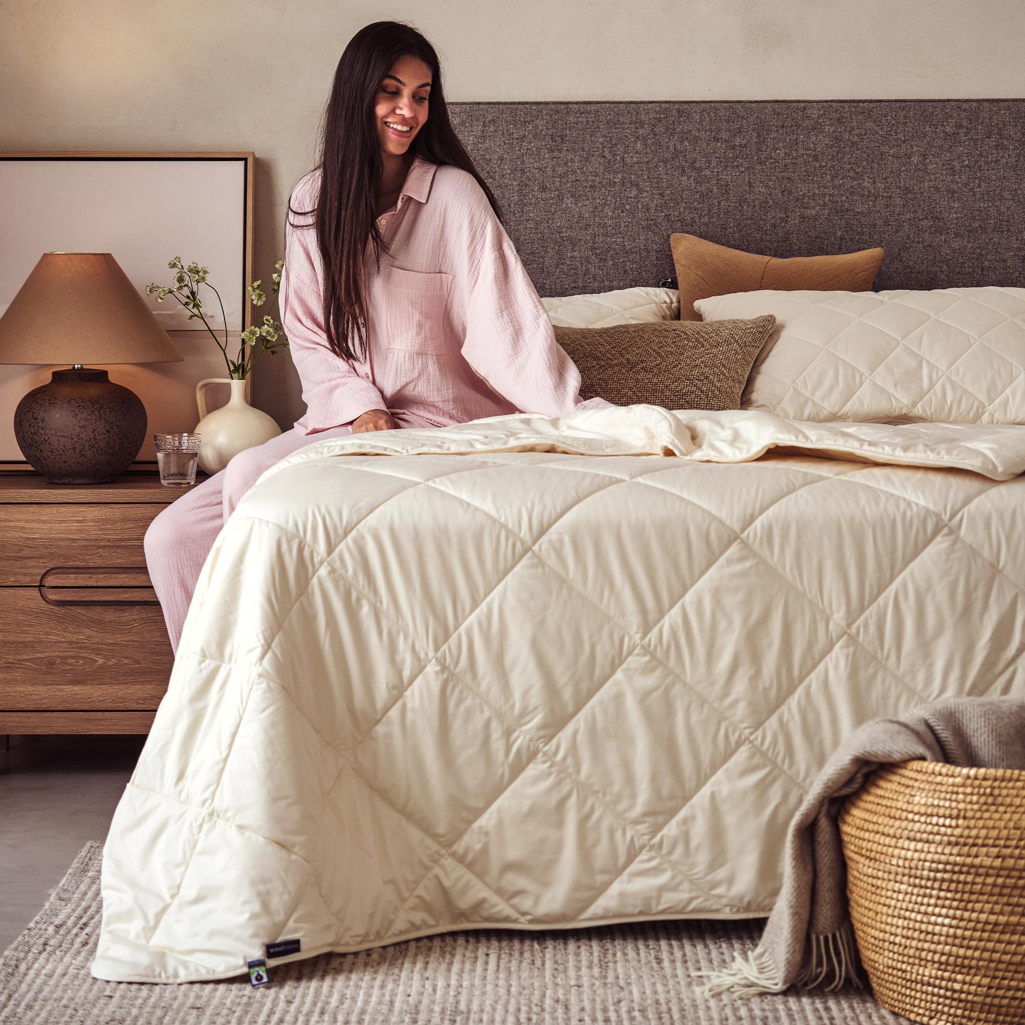 Organic Wool Down Alternative Comforter with Cotton Cover